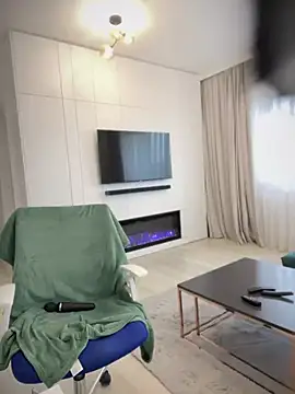 Snapshot of HotXMom chatting on February 2025 07:37:01 AM HotXMom online show from February 2025 07:37:01 AM