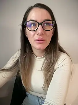 HotXMom online show from January 2026 06:18:02 AM