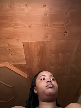 Linahlove online show from March 2025 10:35:02 AM