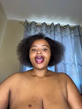 Snapshot of Linahlove chatting on March 2026 09:23:01 AM Linahlove online show from March 2026 09:23:01 AM