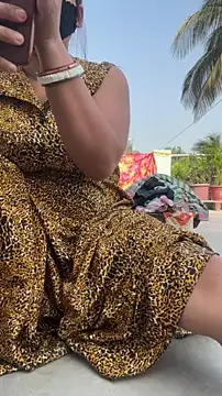 Snapshot of Ishikarana chatting on April 2026 09:35:01 AM Ishikarana online show from April 2026 09:35:01 AM