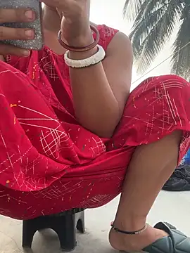 Snapshot of Ishikarana chatting on April 2026 12:46:02 AM Ishikarana online show from April 2026 12:46:02 AM