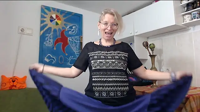 Snapshot of Zosya1111 chatting on February 2025 01:19:01 PM Zosya1111 online show from February 2025 01:19:01 PM