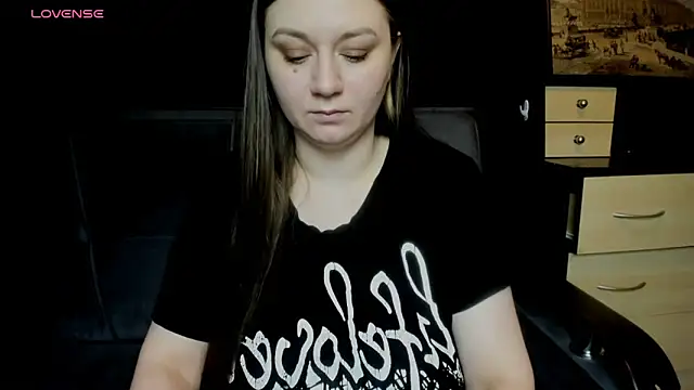 Snapshot of AlisaBacker chatting on March 2026 08:05:02 PM AlisaBacker online show from March 2026 08:05:02 PM