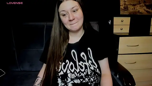 Snapshot of AlisaBacker chatting on March 2026 07:53:01 PM AlisaBacker online show from March 2026 07:53:01 PM