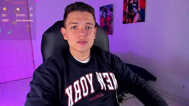 Snapshot of Dunkan_Kravitz chatting on March 2026 03:56:01 AM Dunkan Kravitz online show from March 2026 03:56:01 AM