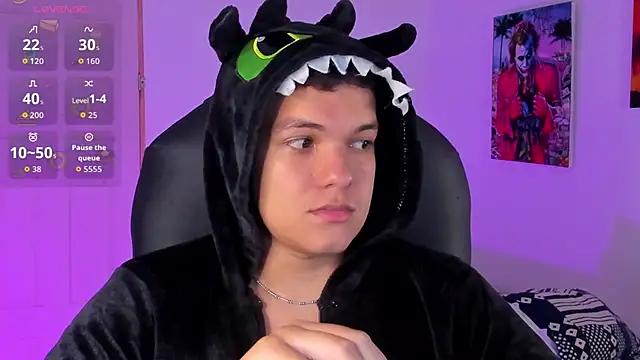 Snapshot of Dunkan_Kravitz chatting on April 2026 01:54:01 AM Dunkan Kravitz online show from April 2026 01:54:01 AM