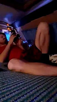 hothippie420 online show from December 2024 01:28:01 PM