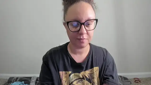 Paisleehaze online show from October 2025 01:26:01 AM