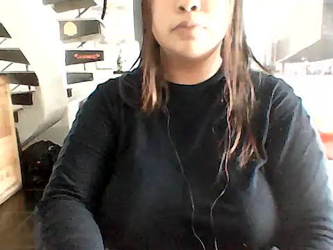 Snapshot of ArisaGonzalez chatting on December 2024 12:12:01 PM ArisaGonzalez online show from December 2024 12:12:01 PM