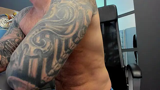 AronGrant online show from February 2025 12:17:02 PM