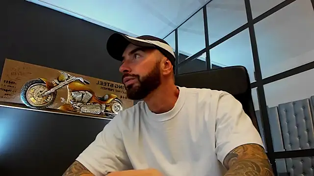 AronGrant online show from September 2025 07:56:02 AM