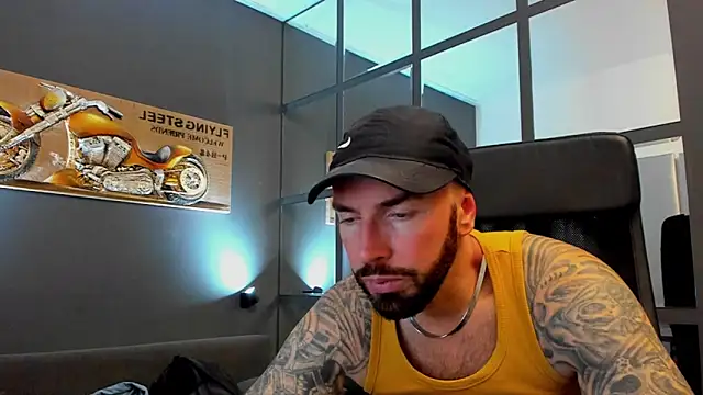 AronGrant online show from November 2025 10:29:01 AM