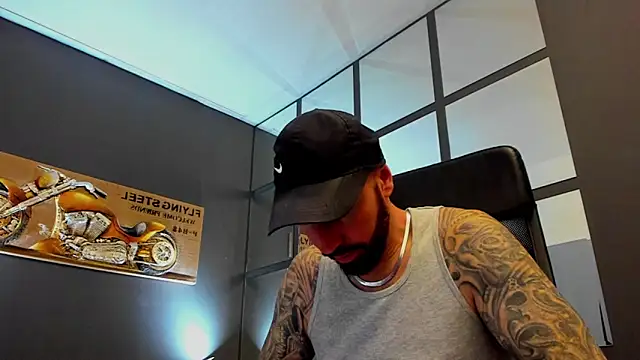 AronGrant online show from December 2025 10:57:01 AM