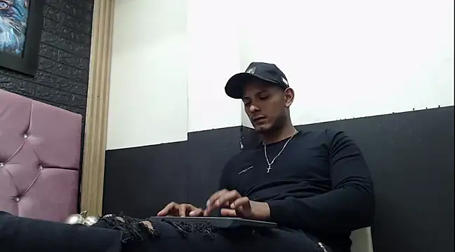 Chris Dick23 online show from January 2025 05:26:02 AM