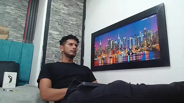 Snapshot of Chris_Dick23 chatting on January 2026 04:26:01 AM Chris Dick23 online show from January 2026 04:26:01 AM