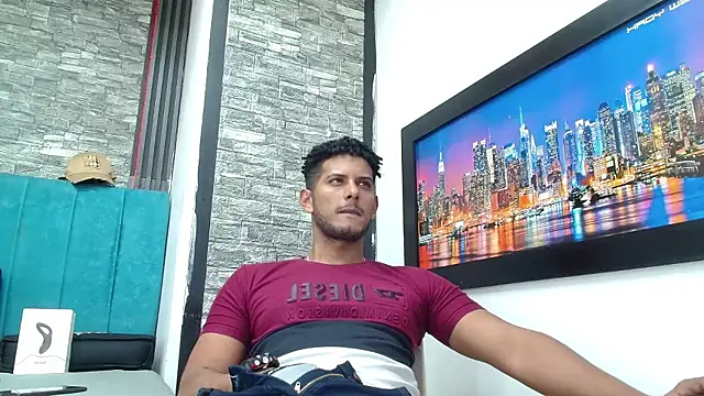 Snapshot of Chris_Dick23 chatting on January 2026 04:04:01 AM Chris Dick23 online show from January 2026 04:04:01 AM