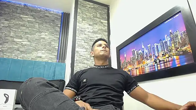 Snapshot of Chris_Dick23 chatting on March 2026 05:02:02 AM Chris Dick23 online show from March 2026 05:02:02 AM