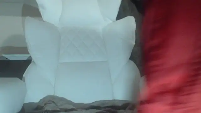 Snapshot of Tecsavy chatting on September 2025 11:00:01 AM Tecsavy online show from September 2025 11:00:01 AM