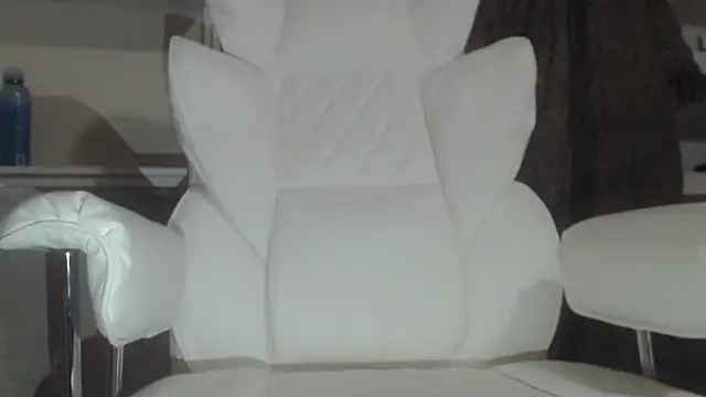 Snapshot of Tecsavy chatting on September 2025 05:09:02 AM Tecsavy online show from September 2025 05:09:02 AM