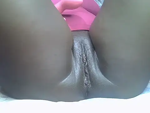 Snapshot of Liza331 chatting on April 2026 07:52:02 PM Liza331 online show from April 2026 07:52:02 PM