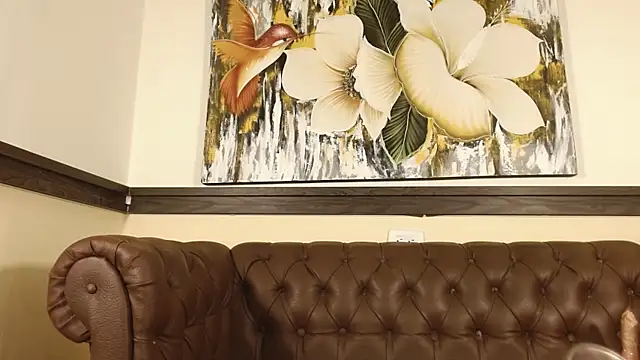 Nicole Ramires online show from March 2025 08:17:01 PM