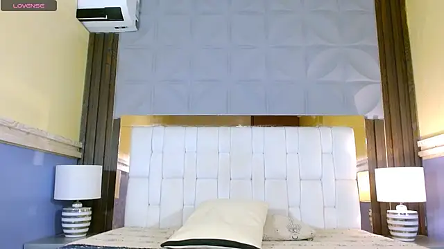 Snapshot of Nicole_Ramires chatting on March 2026 04:44:02 PM Nicole Ramires online show from March 2026 04:44:02 PM