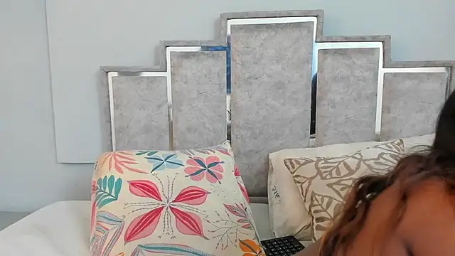 GabyyJones online show from March 2025 11:42:02 AM