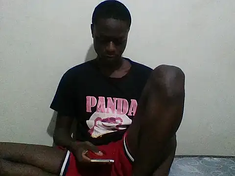 Snapshot of sexy4348 chatting on October 2025 09:35:02 PM sexy4348 online show from October 2025 09:35:02 PM