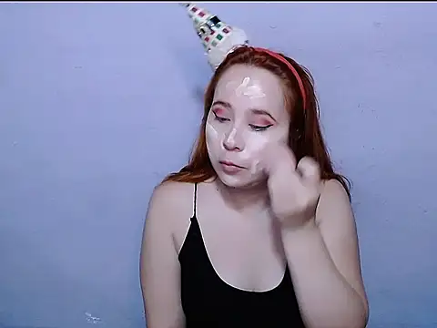 Snapshot of SubLayla01 chatting on March 2026 12:50:01 AM SubLayla01 online show from March 2026 12:50:01 AM