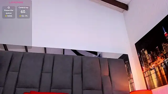 SELENA BIGBOOBS online show from January 2025 04:06:01 PM