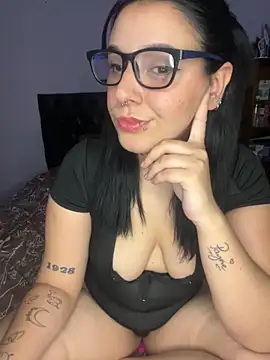 agoosvokk online show from November 2025 11:26:01 PM