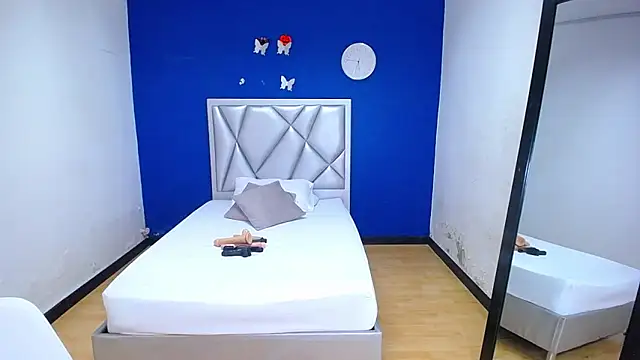 exotic karmella online show from January 2025 08:59:02 PM