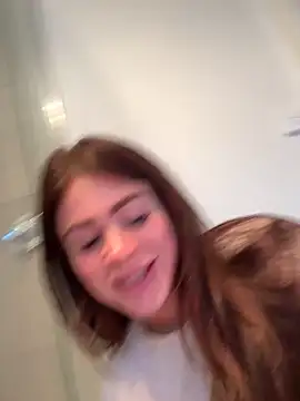 aus queen online show from November 2025 11:19:02 PM