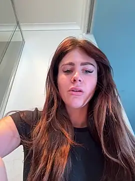 aus queen online show from December 2025 11:00:02 PM