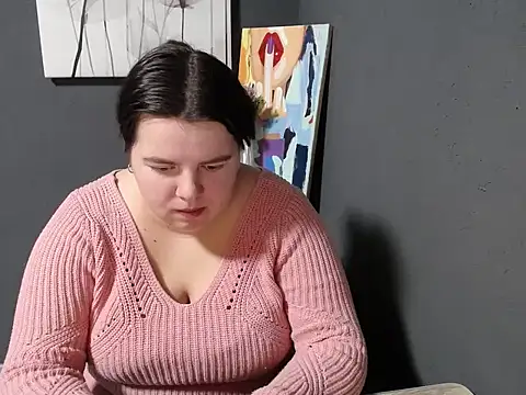 Snapshot of so_shy chatting on February 2025 10:32:02 AM so shy online show from February 2025 10:32:02 AM