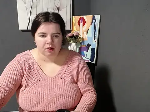 Snapshot of so_shy chatting on February 2025 07:03:01 AM so shy online show from February 2025 07:03:01 AM