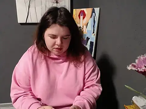 Snapshot of so_shy chatting on March 2025 07:02:01 AM so shy online show from March 2025 07:02:01 AM