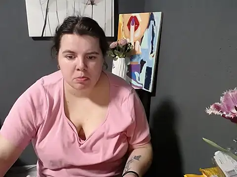 Snapshot of so_shy chatting on March 2025 10:05:02 AM so shy online show from March 2025 10:05:02 AM