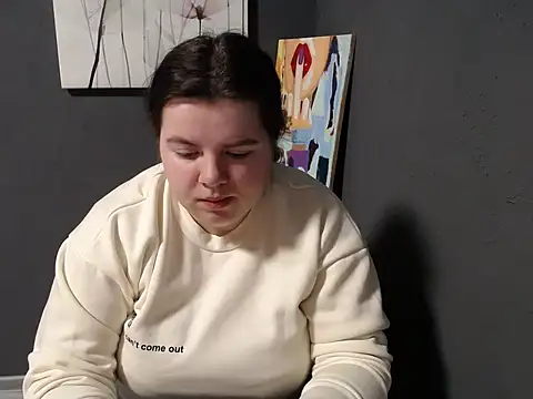 Snapshot of so_shy chatting on March 2025 07:57:01 AM so shy online show from March 2025 07:57:01 AM