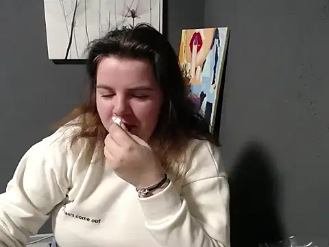 Snapshot of so_shy chatting on March 2025 10:28:02 AM so shy online show from March 2025 10:28:02 AM