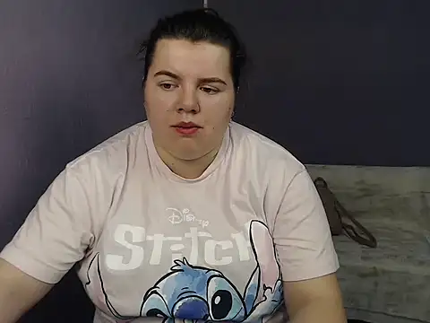 Snapshot of so_shy chatting on September 2025 07:10:01 AM so shy online show from September 2025 07:10:01 AM