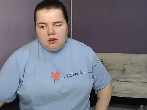 Snapshot of so_shy chatting on September 2025 07:12:01 AM so shy online show from September 2025 07:12:01 AM