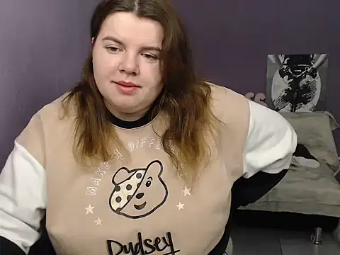 Snapshot of so_shy chatting on October 2025 07:43:01 AM so shy online show from October 2025 07:43:01 AM