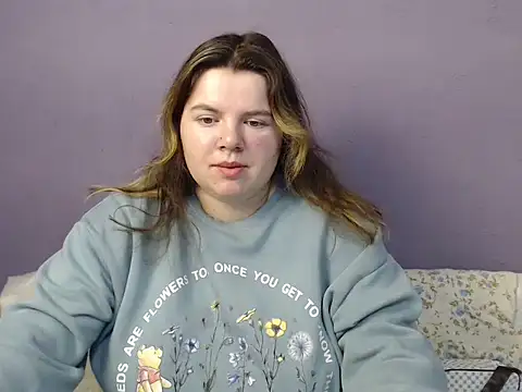 Snapshot of so_shy chatting on November 2025 07:14:01 AM so shy online show from November 2025 07:14:01 AM