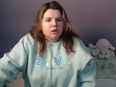 Snapshot of so_shy chatting on November 2025 07:23:02 AM so shy online show from November 2025 07:23:02 AM