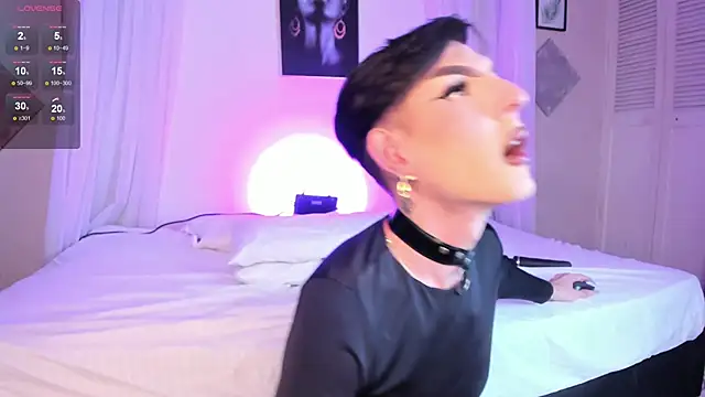 Snapshot of Ambar_Jhones chatting on January 2025 11:55:01 PM Ambar Jhones online show from January 2025 11:55:01 PM