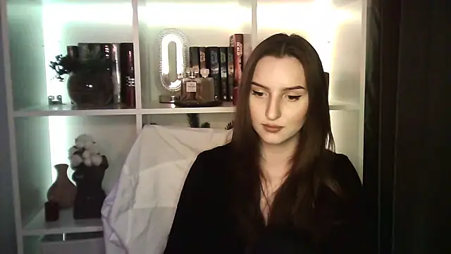 Snapshot of X_Alisa chatting on April 2026 06:22:01 PM X Alisa online show from April 2026 06:22:01 PM