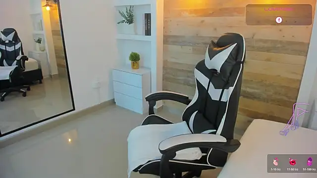 candy summer28 online show from March 2026 07:32:01 PM