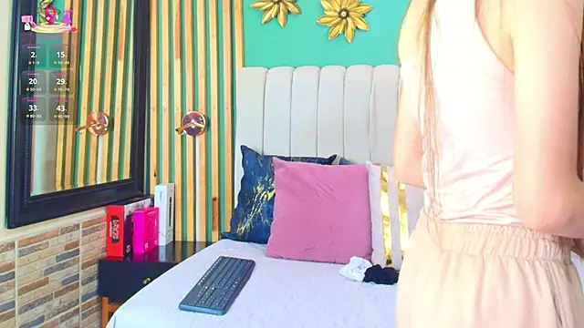 Snapshot of katlyn_martins chatting on February 2025 07:27:02 PM katlyn martins online show from February 2025 07:27:02 PM